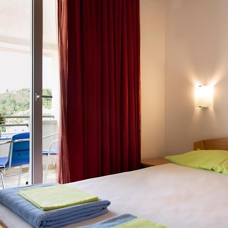 Apartments Durovic Петровац Экстерьер фото