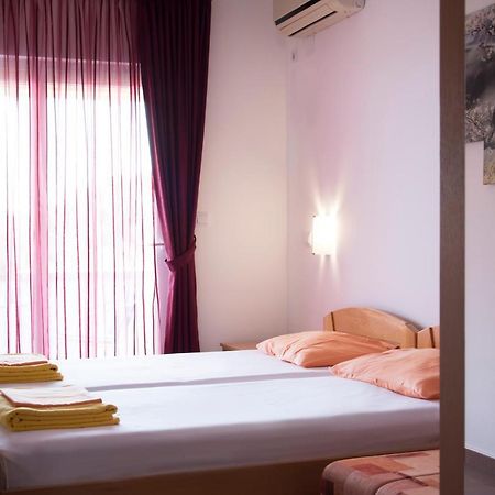Apartments Durovic Петровац Экстерьер фото