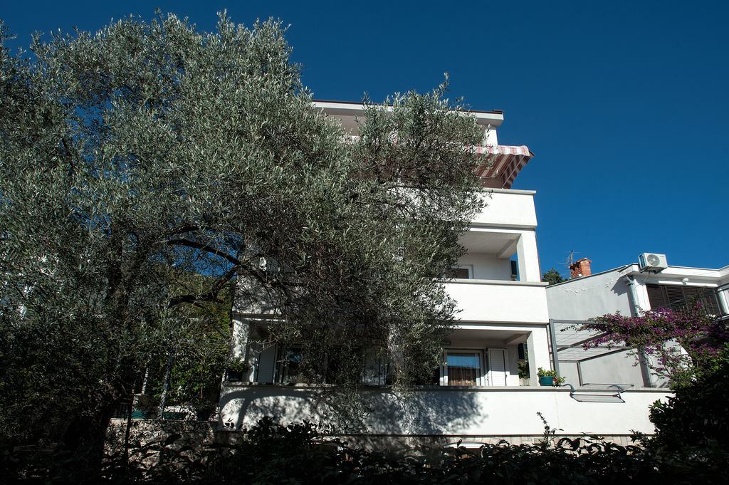Apartments Durovic Петровац Экстерьер фото