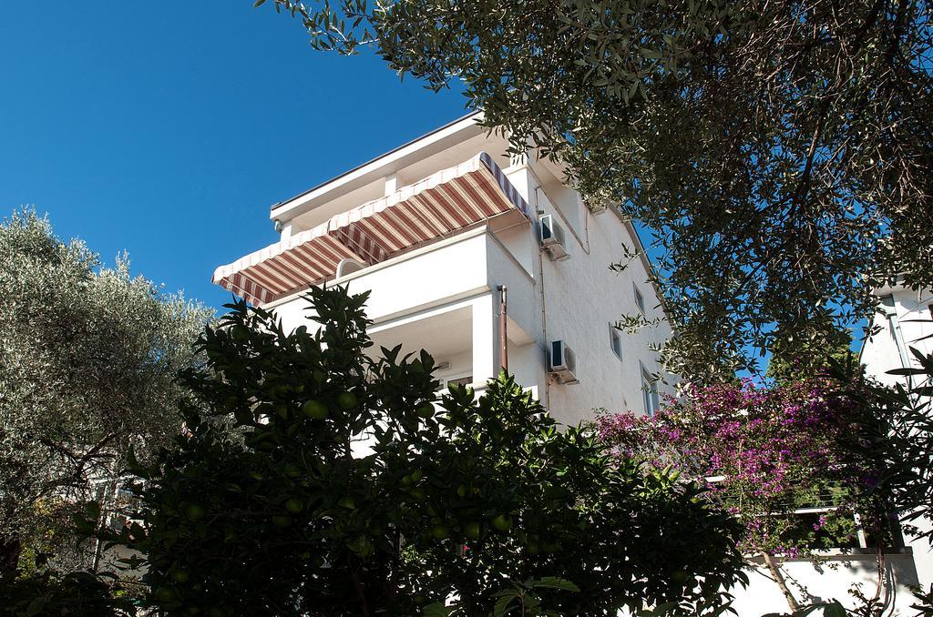 Apartments Durovic Петровац Экстерьер фото