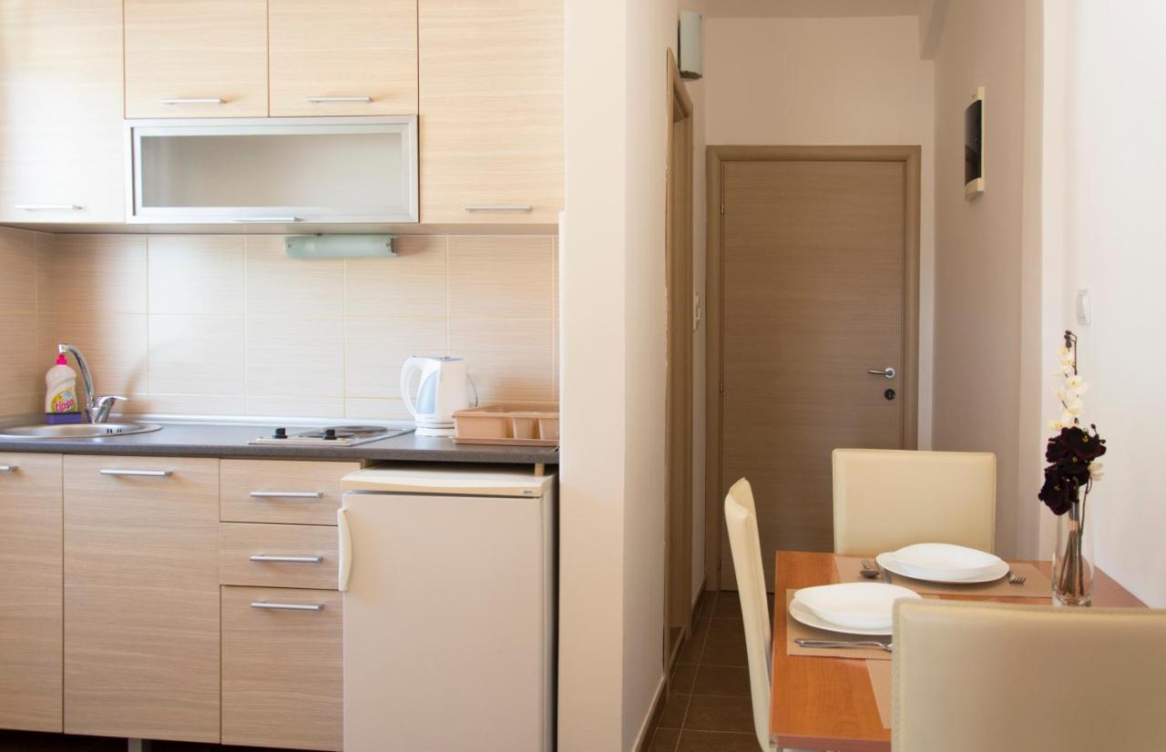 Apartments Durovic Петровац Экстерьер фото